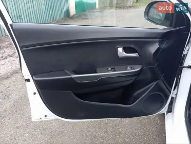 Kia Rio 2012