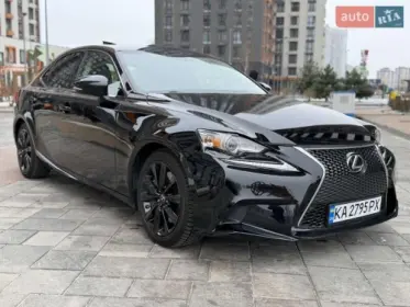 Lexus IS 2015