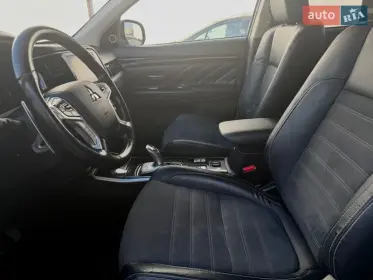 Mitsubishi Outlander 2017