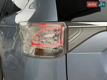 Mitsubishi Outlander 2014