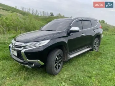 Mitsubishi Pajero Sport 2017