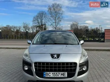 Peugeot 3008 2011