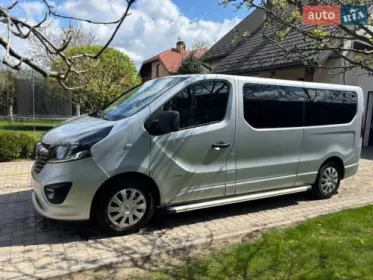 Opel Vivaro 2016