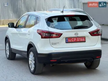 Nissan Rogue Sport 2021