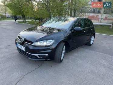 Volkswagen Golf 2020