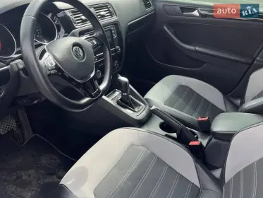 Volkswagen Jetta 2015