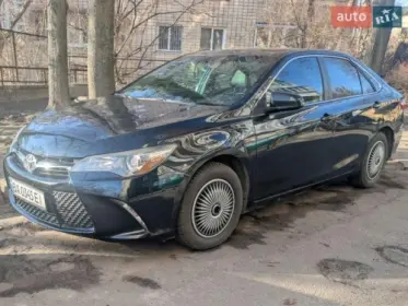 Toyota Camry 2016