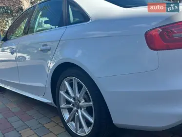 Audi A4 2014