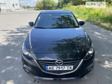 Mazda 3 2015