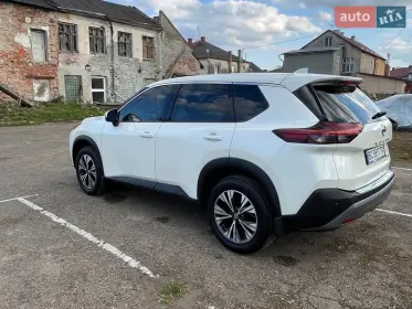 Nissan Rogue 2020