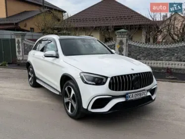 Mercedes-Benz GLC-Class 2019