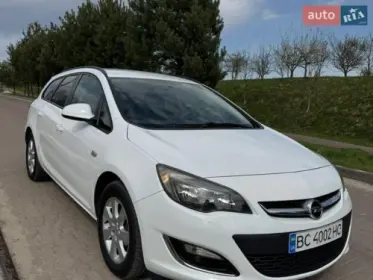 Opel Astra 2013