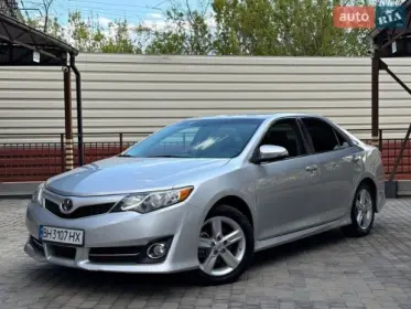 Toyota Camry 2014
