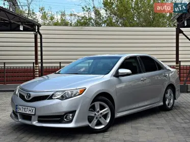 Toyota Camry 2014