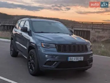 Jeep Grand Cherokee 2021