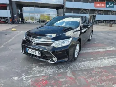 Toyota Camry 2016