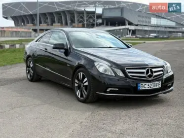 Mercedes-Benz E-Class 2010