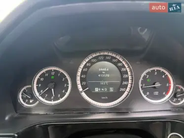 Mercedes-Benz E-Class 2010