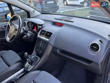 Opel Meriva 2010