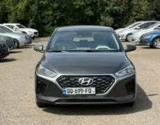 Хюндай Ионик