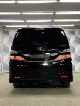 2009 Toyota Vellfire