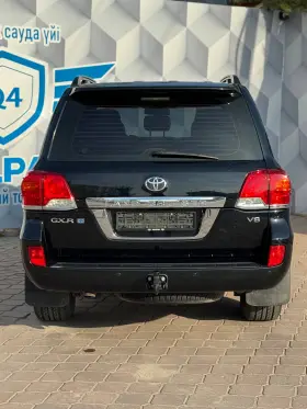 2012 Toyota Land Cruiser
