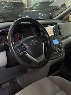 2015 Toyota Siena