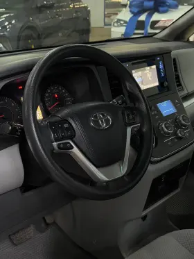 2017 Toyota Siena