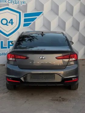 2019 Hyundai Elantra