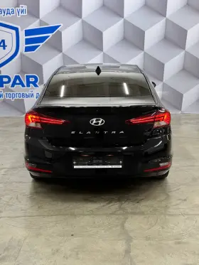 2019 Hyundai Elantra