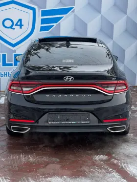 2016 Hyundai Grandeur