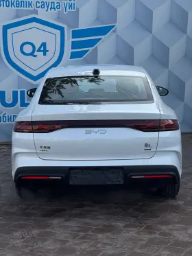 2025 BYD Qin