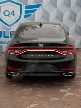 2017 Hyundai Grandeur