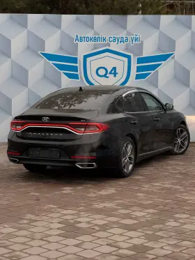 2017 Hyundai Grandeur