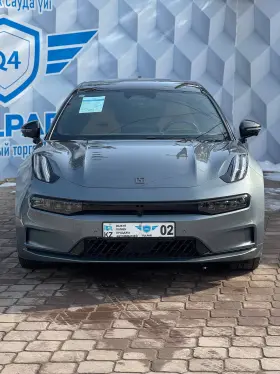 2023 Zeekr 001