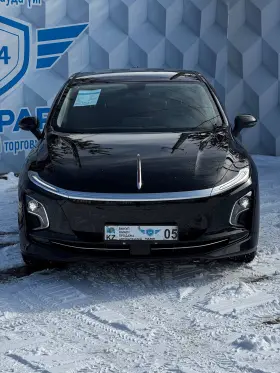 2025 Hongqi E-QM5