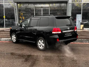 2009 Toyota Land Cruiser