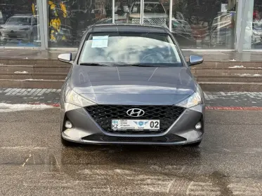 2021 Hyundai Accent