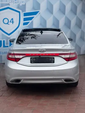 2012 Hyundai Grandeur