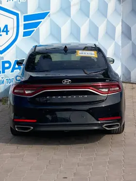 2018 Hyundai Grandeur