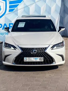 2021 Lexus ES