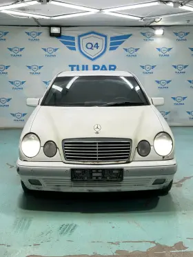 1997 Mercedes-Benz 210
