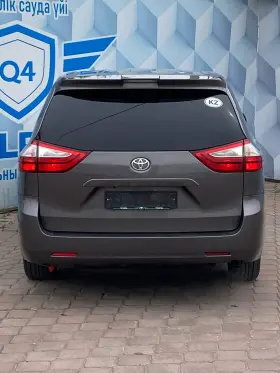 2018 Toyota Sienna