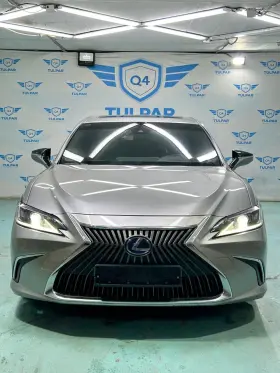 2019 Lexus ES