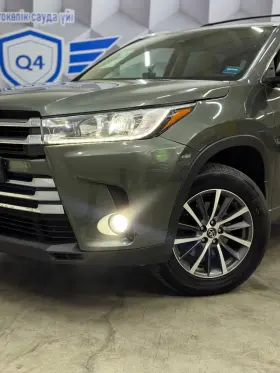2017 Toyota Highlander