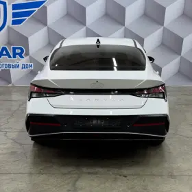 2024 Hyundai Elantra