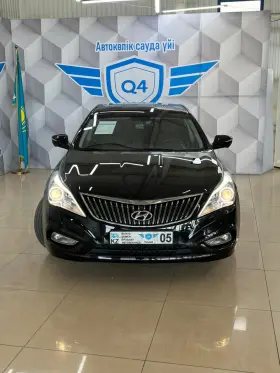 2015 Hyundai Grandeur