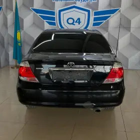 2005 Toyota Camry