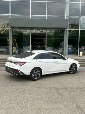 2024 Hyundai Elantra