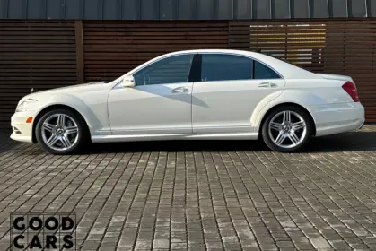 Мерседес-Бенц С 550